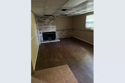 17101 Locust Drive, Hazel Crest, IL 60429 - Photo 9