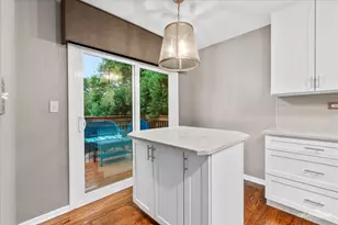 2588 Heritage Ct, Geneva, IL 60134 - Photo 7