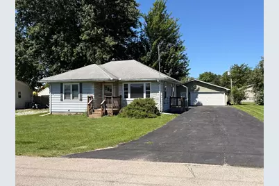 811 1st Street, Colona, IL 61241 - Photo 1