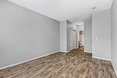 3103 Falling Waters Lane #3103, Lindenhurst, IL 60046 - Photo 5