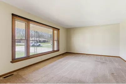 14 Knollwood Place, Joliet, IL 60433 - Photo 3