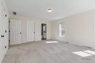 1815 Paddock Ct, Grayslake, IL 60030 - Photo 21