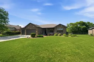 10532 Jacob Dr, Mokena, IL 60448 - Photo 3