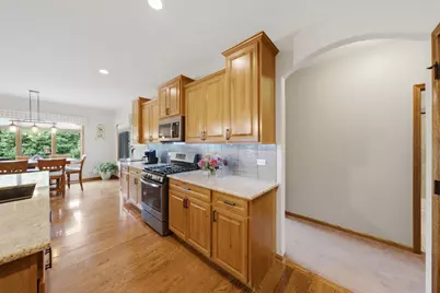 10532 Jacob Drive, Mokena, IL 60448 - Photo 9