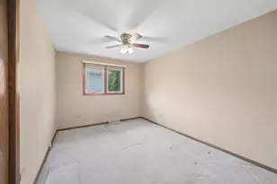 [Address not provided], Orland Park, IL 60462 - Photo 17