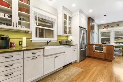 220 S Harvey Avenue, Oak Park, IL 60302 - Photo 11
