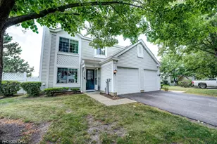 436 Yorktown Ct, Aurora, IL 60504 - Photo 1