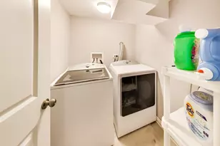 7028 W Melrose St, Chicago, IL 60634 - Photo 29