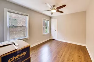 7028 W Melrose St, Chicago, IL 60634 - Photo 13