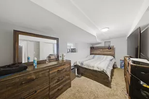 9105 S Drexel Ave, Chicago, IL 60619 - Photo 17
