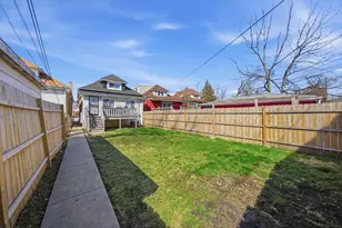 9105 S Drexel Ave, Chicago, IL 60619 - Photo 19