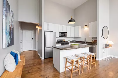 2065 N Kedzie Avenue #327, Chicago, IL 60647 - Photo 3