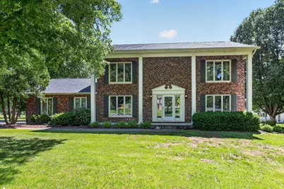 6N425 Foley Lane, Saint Charles, IL 60175 - Photo 1