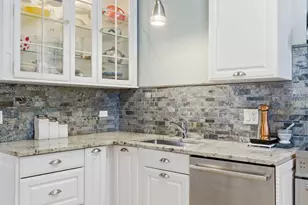 1512 W Jonquil Terrace, Chicago, IL 60626 - Photo 13