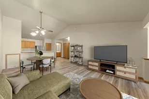 1457 McClure Rd, Aurora, IL 60505 - Photo 3