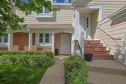 1011 Brentwood Circle, Buffalo Grove, IL 60089 - Photo 3