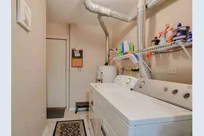 1011 Brentwood Circle, Buffalo Grove, IL 60089 - Photo 19