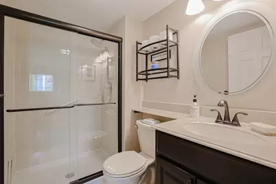 1011 Brentwood Circle, Buffalo Grove, IL 60089 - Photo 15