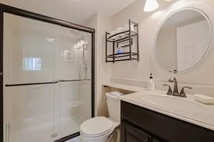 1011 Brentwood Cir, Buffalo Grove, IL 60089 - Photo 15