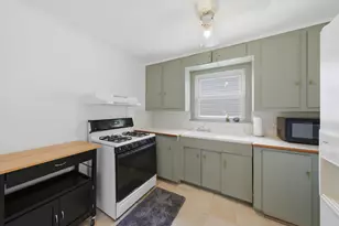 2826 N Rutherford Ave, Chicago, IL 60634 - Photo 11