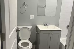 926 W 32nd Pl, Chicago, IL 60608 - Photo 7