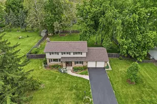 28W118 Hillview Dr, Naperville, IL 60564 - Photo 37
