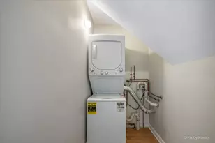 3046 Central St, Evanston, IL 60201 - Photo 37