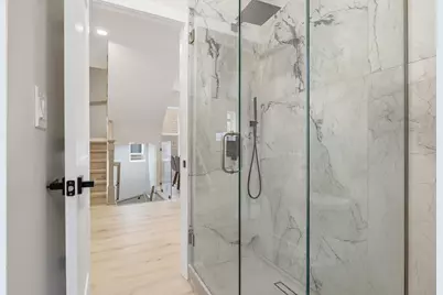 4431 N Marmora Avenue, Chicago, IL 60630 - Photo 17