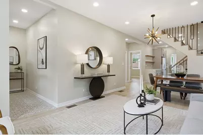 4431 N Marmora Avenue, Chicago, IL 60630 - Photo 7
