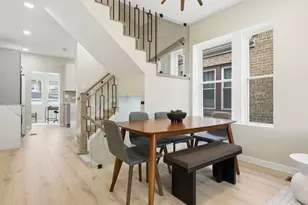 4431 N Marmora Ave, Chicago, IL 60630 - Photo 9