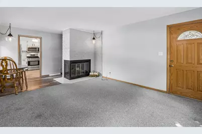 215 Brice Avenue, Mundelein, IL 60060 - Photo 5
