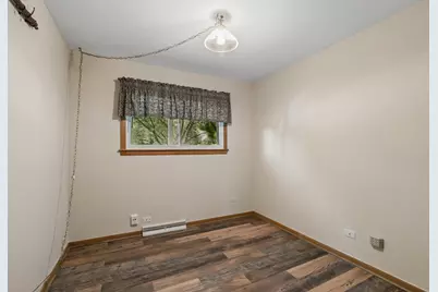 215 Brice Avenue, Mundelein, IL 60060 - Photo 11