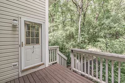 312 W Treehouse Lane, Round Lake, IL 60073 - Photo 25