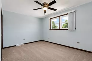 11824 S Leclaire Ave, Alsip, IL 60803 - Photo 11