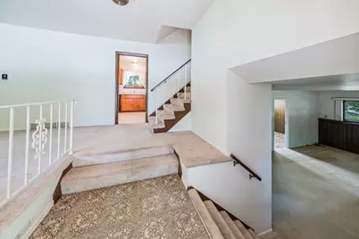 304 Dartmoor Drive, Crystal Lake, IL 60014 - Photo 3
