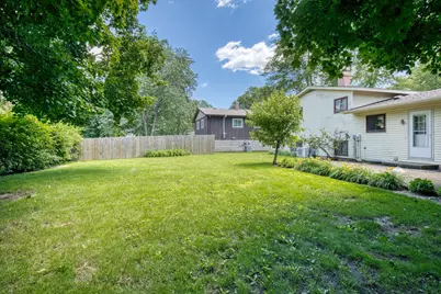 304 Dartmoor Drive, Crystal Lake, IL 60014 - Photo 27