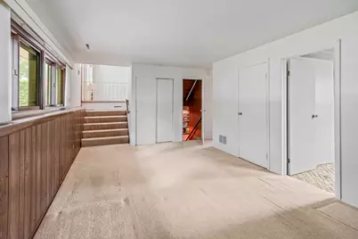 304 Dartmoor Drive, Crystal Lake, IL 60014 - Photo 19