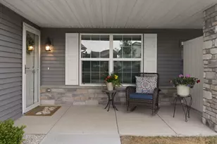 4479 Squaw Vly Dr, Loves Park, IL 61111 - Photo 5