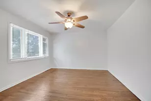 10 Michael Rd, Park Forest, IL 60466 - Photo 9