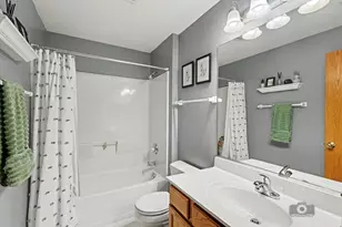 2258 Scott Ln, Aurora, IL 60502 - Photo 15