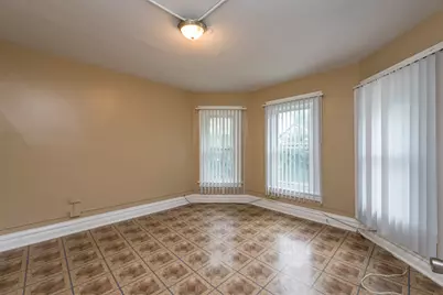 418 Lawn Court, Waukegan, IL 60085 - Photo 17