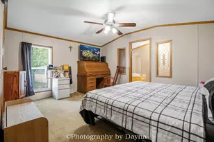 8 Berry Ln, Bourbonnais, IL 60914 - Photo 9
