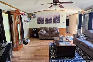 8 Berry Ln, Bourbonnais, IL 60914 - Photo 3