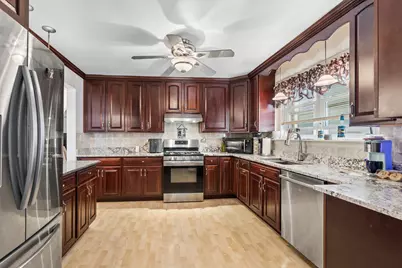5230 N McVicker Avenue, Chicago, IL 60630 - Photo 9