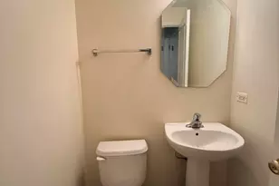 565 Conservatory Ln, Aurora, IL 60502 - Photo 11