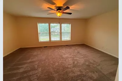 565 Conservatory Lane, Aurora, IL 60502 - Photo 9