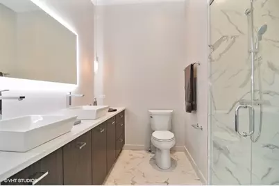 2742 N Lincoln Avenue #201, Chicago, IL 60614 - Photo 9