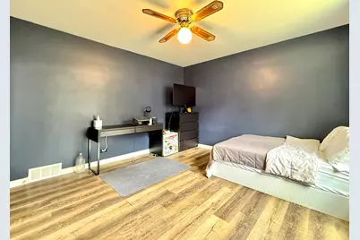3842 W Argyle Street, Chicago, IL 60625 - Photo 21