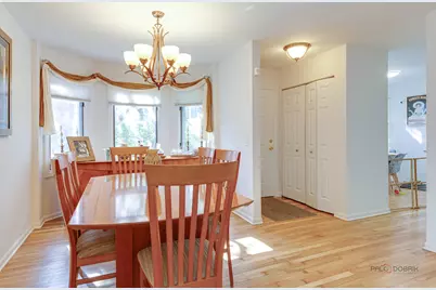 73 Woodstone Drive, Buffalo Grove, IL 60089 - Photo 11