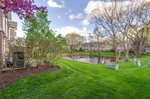 73 Woodstone Dr, Buffalo Grove, IL 60089 - Photo 33